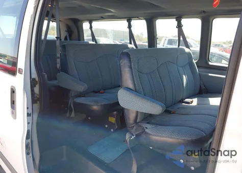 1998 Chevrolet Express from USA, damaged, VIN 1GAHG39R9W1007512